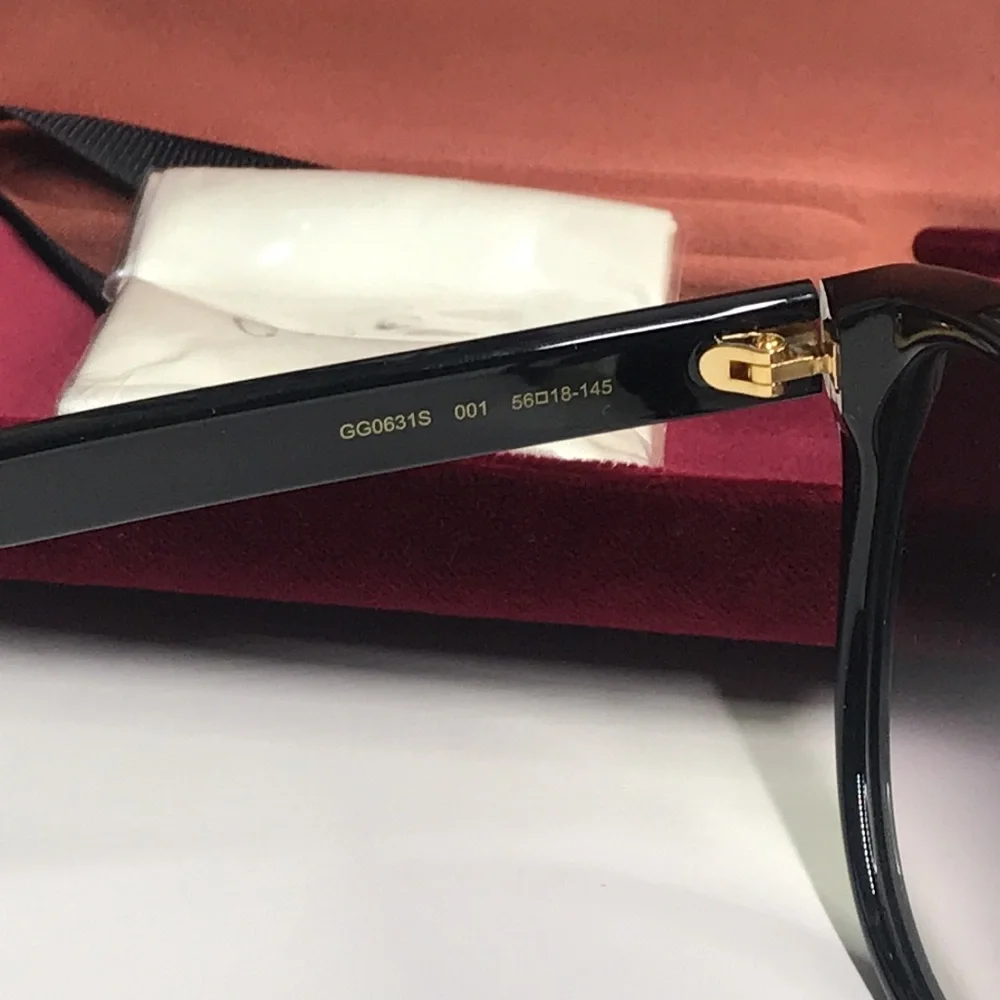 New Authentic Gucci Black Cat-Eye Sunglasses GG0631s 001